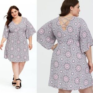 Torrid Soft Pink and White Mandala Print Challis Dress